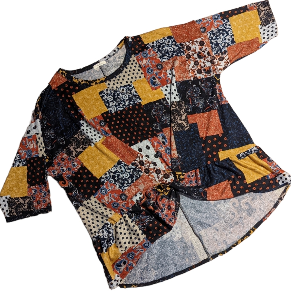 NWOT Women’s Realize Plus Size‎ 2X Front Knot Fall Patchwork blouse
